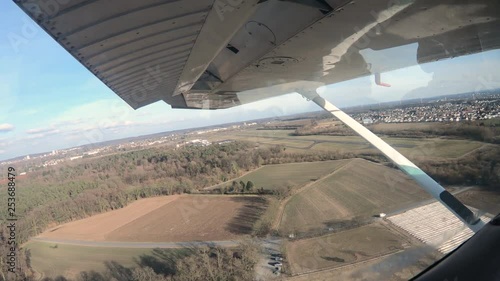 Cessna Skyhawk landing from sidewindow photo