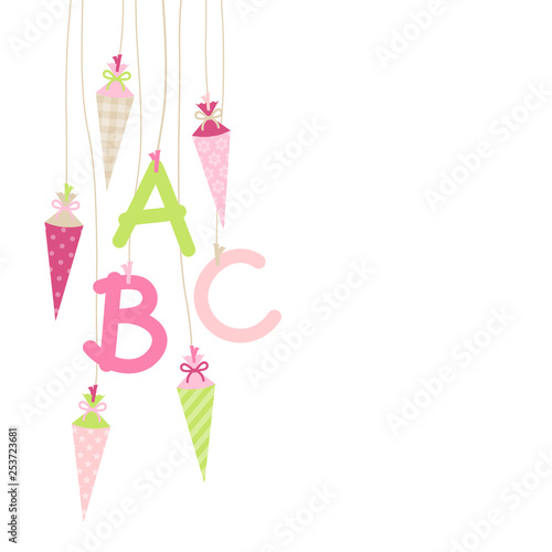 Hängende Schultüten & ABC Mädchen