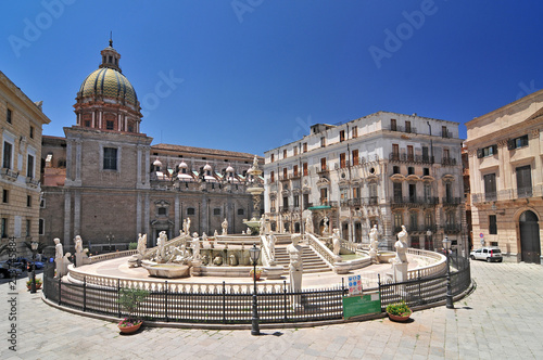 Magnificent fountain Fontana Pretoria on Piazza Pretoria. Work of the Florentine sculptor Francesco Camilliani. Palermo Sicily Italy. photo