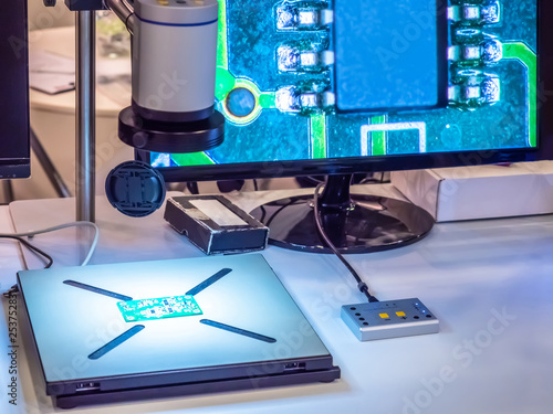 Chip manufacturing. Microsc...