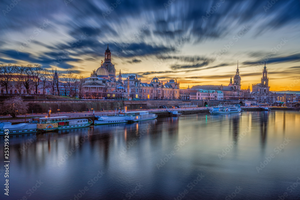 The sun fades over Dresden