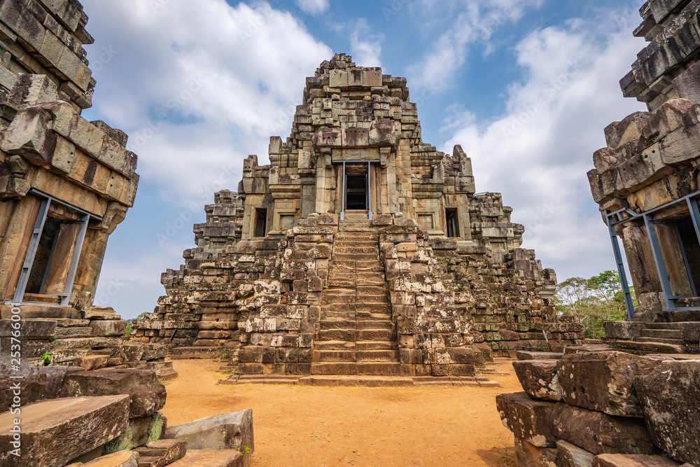 Sanctuaries of Ta Keo temple, Cambodia Sanctuaries of Ta Keo temple, Cambodia