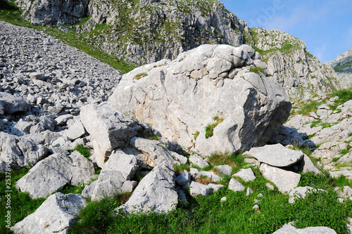 Berglandschaft im Zurim-Gebirge, Montenegro photo