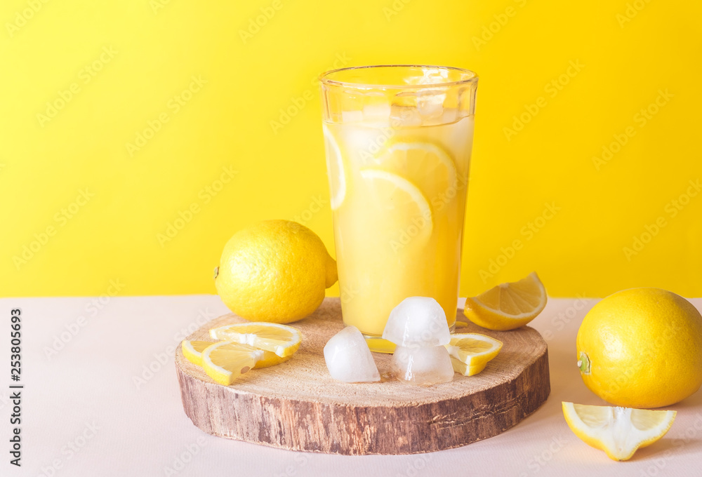 Lemonade. Drink with fresh lemons. Lemon cocktail with juice and ice. Lemonade. Drink with fresh lemons. Lemon cocktail with juice and ice.