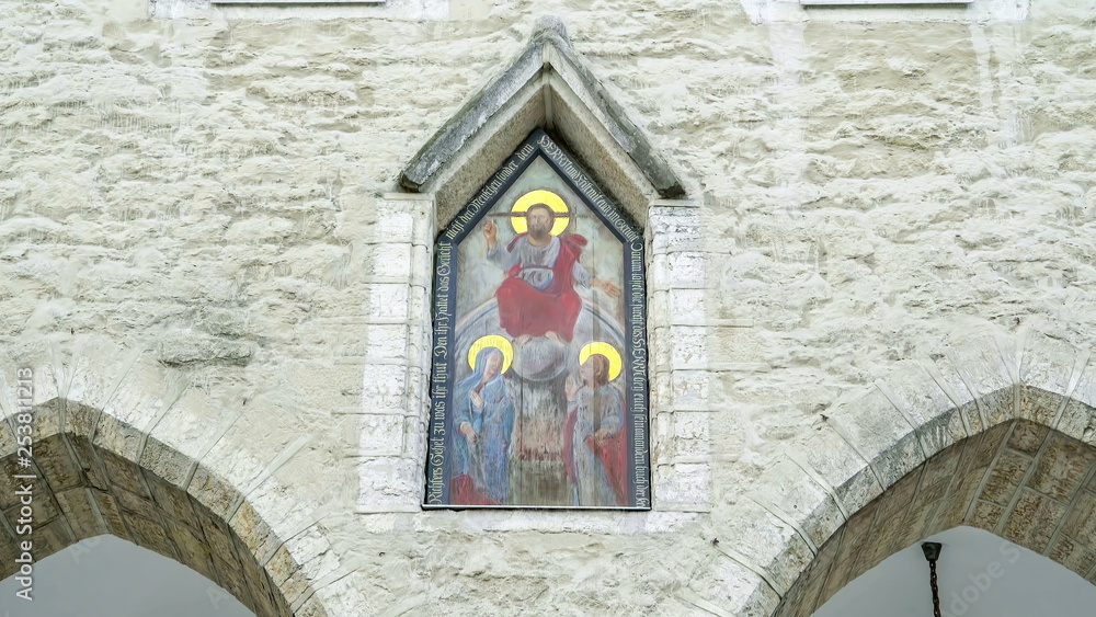 7520_A_stained_glass_on_the_church_in_Tallin.jpg 7520_A_stained_glass_on_the_church_in_Tallin.jpg