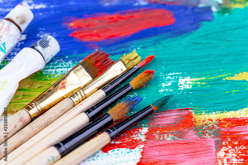 Fototapeta premium Paint brushes and paints for drawing.