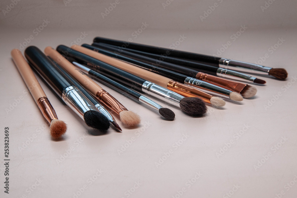 a set of professional makeup brushes a set of professional makeup brushes