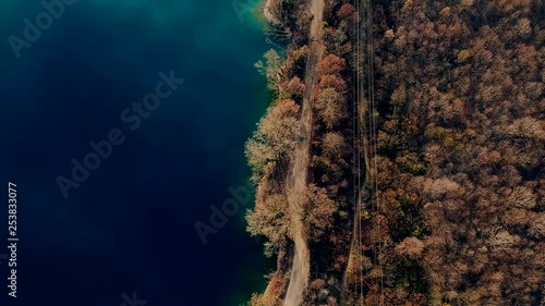 drone salita lago spettacolo
