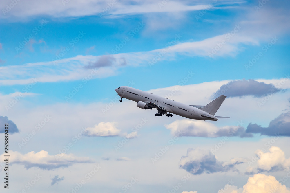 Fototapeta Samolot startujący z lotniska Haneda