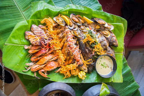 Pilipino sea foods boodle fight