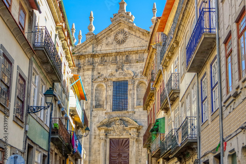 Obraz na płótnie Old Church in Porto, Portugal w salonie
