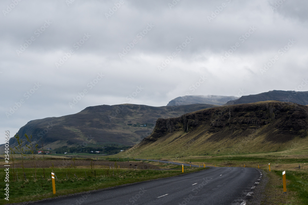 Naklejka premium Island Sommer Roadtrip Ringstraße