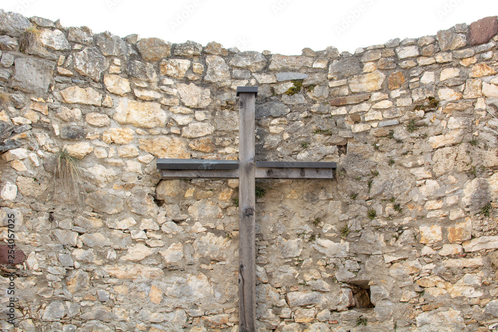 you are seeing parts of the Burg Griffen in Austrian, it is an old medieval castle, a wooden cross