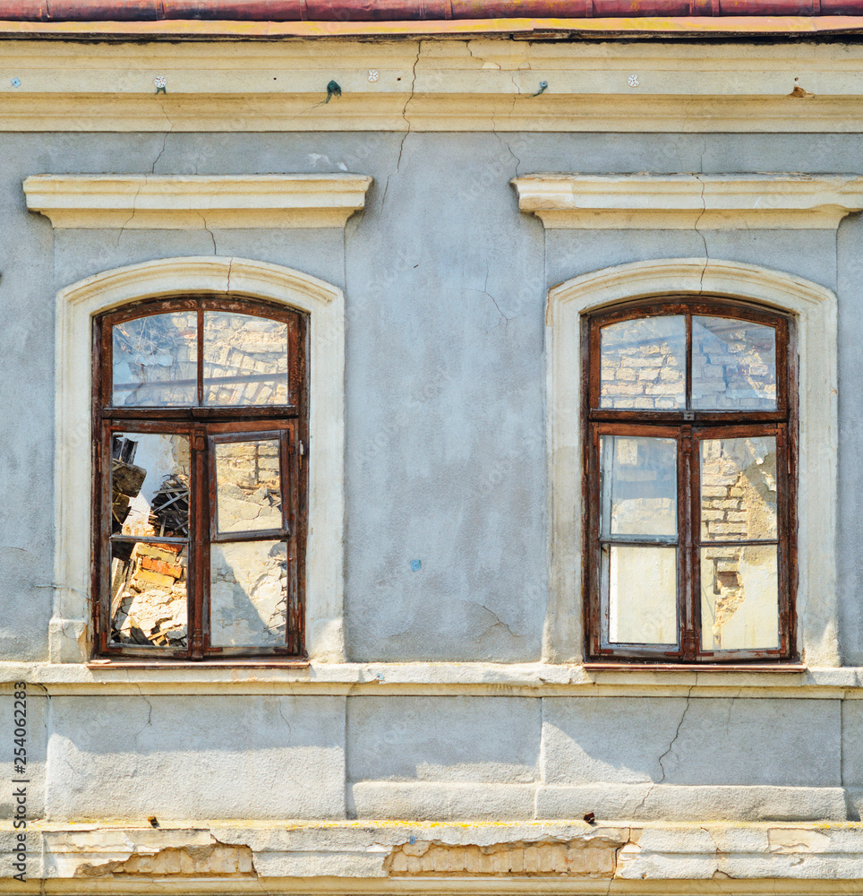 Ruin. Facade of a building without a roof.