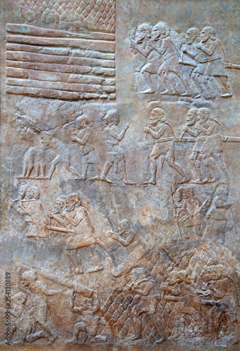 Plakat Sumerian artifact