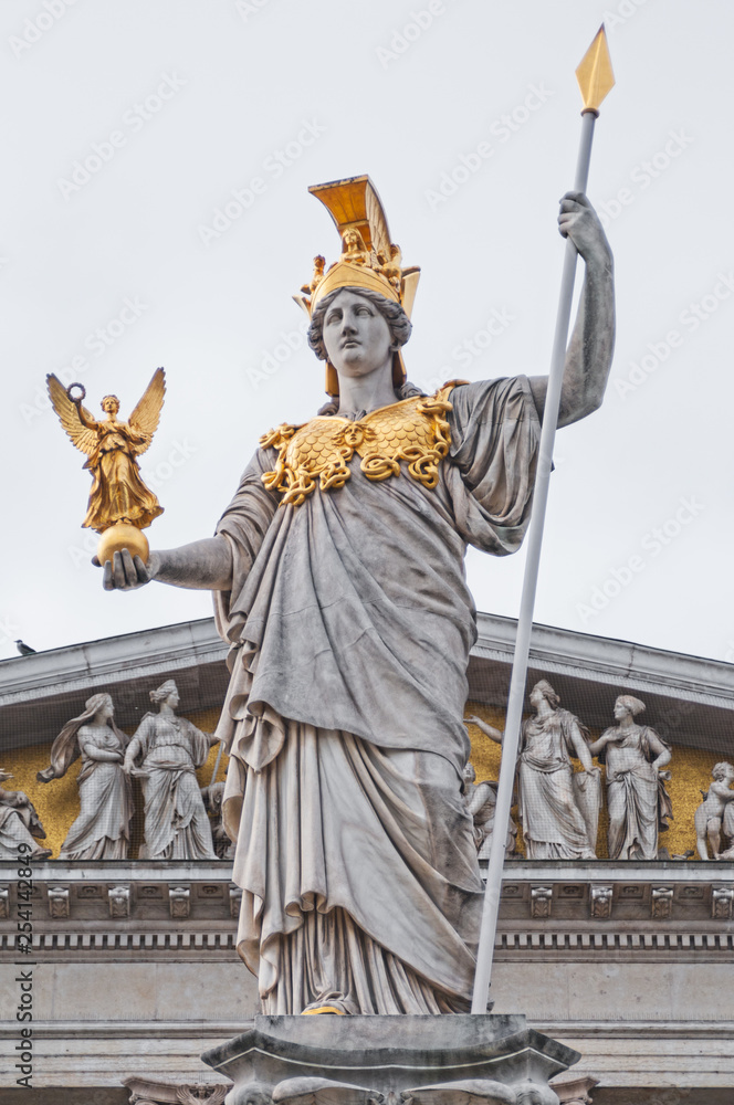 Obraz premium Fragment of the Pallas Athena in front of the Austrian Parliament building