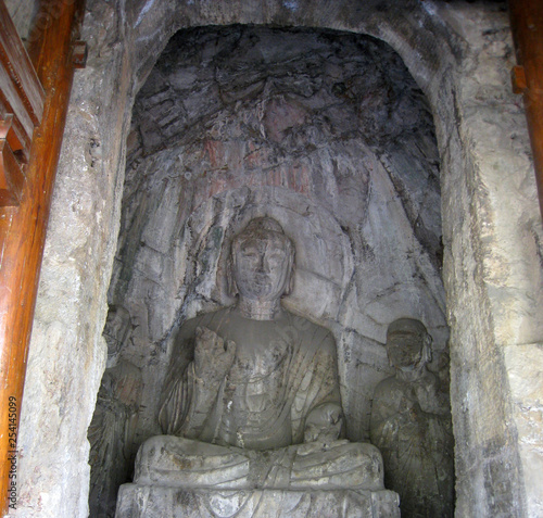 Wallpaper Mural  buddha statue in chinese cave Torontodigital.ca