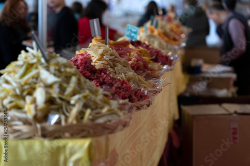 dehydrated fruit market photo