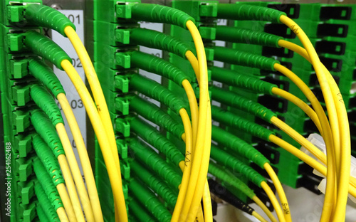 Systemtechnik Glasfaserkabel, LWL-Kabel gelb