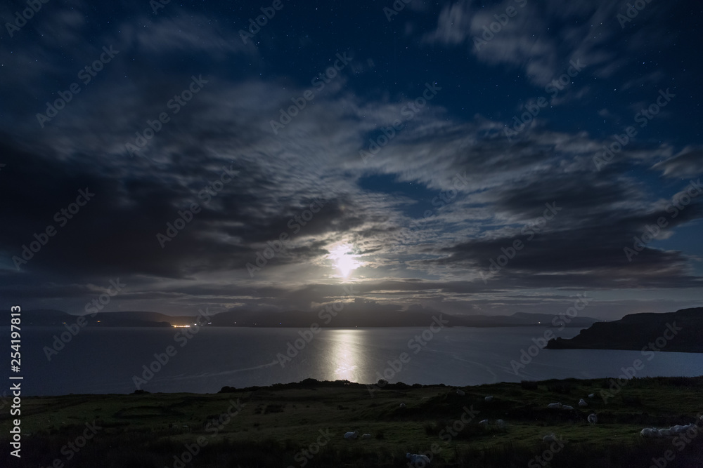 Fototapeta premium Nightscape at Geary, Isle of Skye