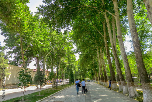 Obraz na płótnie Samarkand University Boulevard Park 03 w salonie