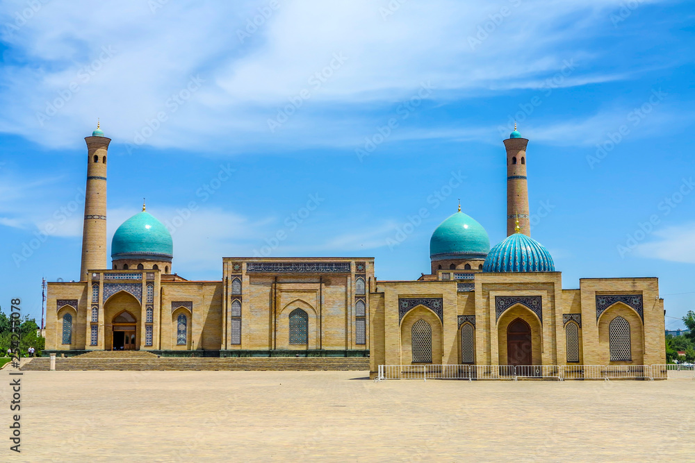 Obraz premium Tashkent Hazrati Imam Complex 11