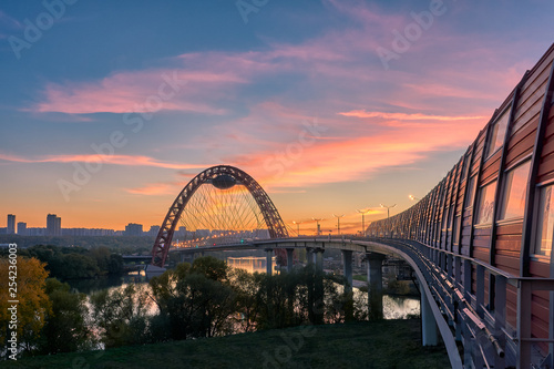 Живописный мост - Picturesque Bridge