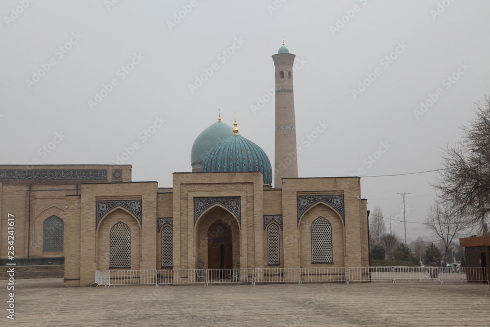 Fototapeta premium Uzbekistan, Tashkent, Dzhuma Mosque