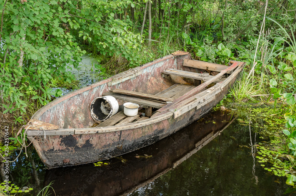 Boat wooden old