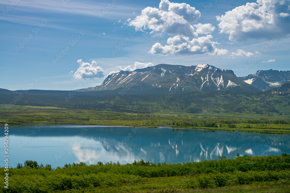 Lake reflection Glacier 