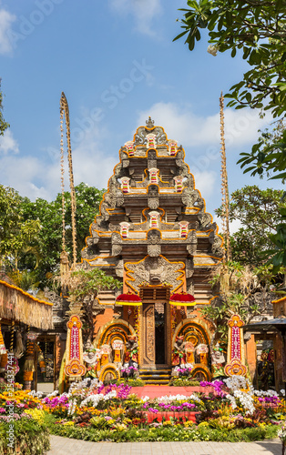 Obraz na płótnie Temple and garden of the Ubud Palace on Bali, Indonesia w salonie