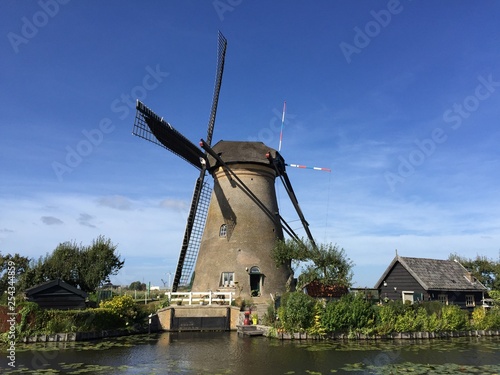 Le Windmill
