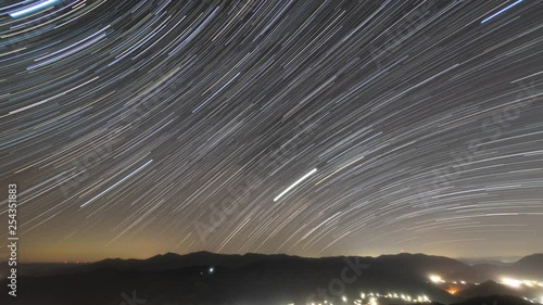 オリオン座と雲海_タイムラプス_4K_24bps