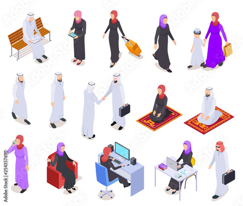 Muslim isometric. Arab 3d people, saudi business woman and man in traditional clothes. Arabian isolated vector characters. Illustration of woman and man, muslim saudi people