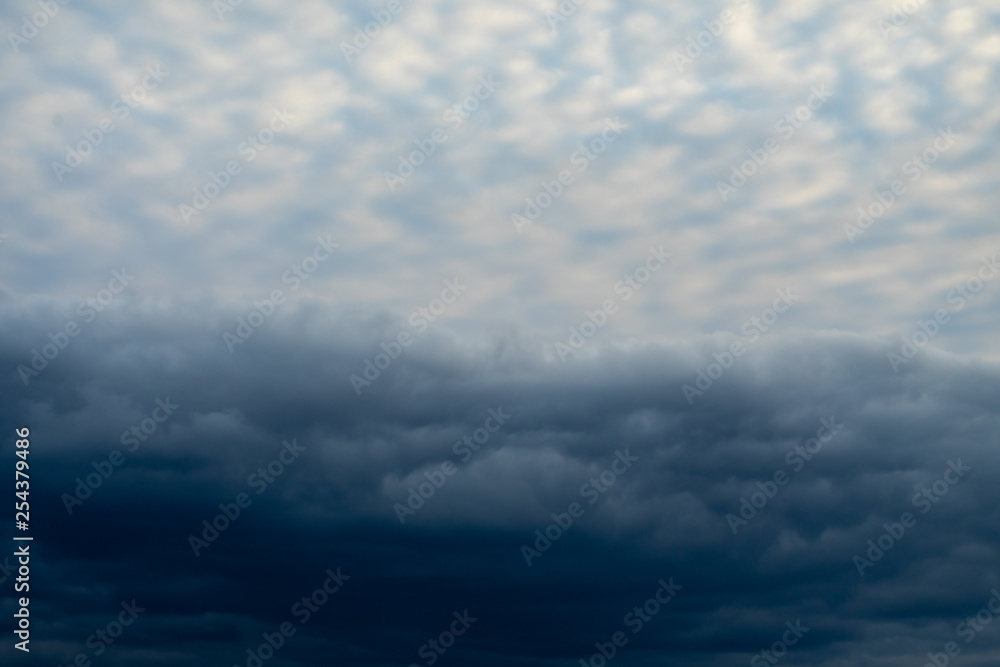 曇り空 曇り空