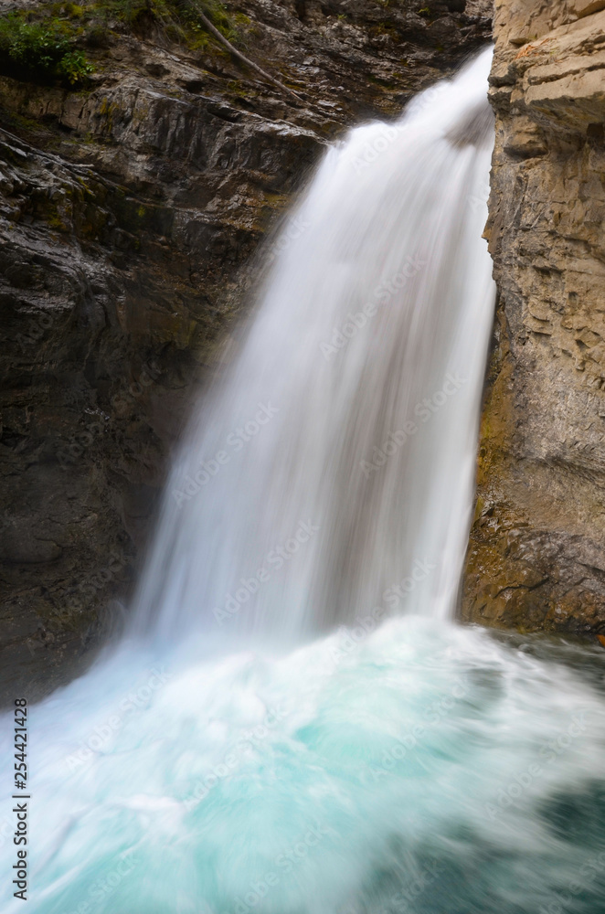 Obraz premium Waterfall small 1