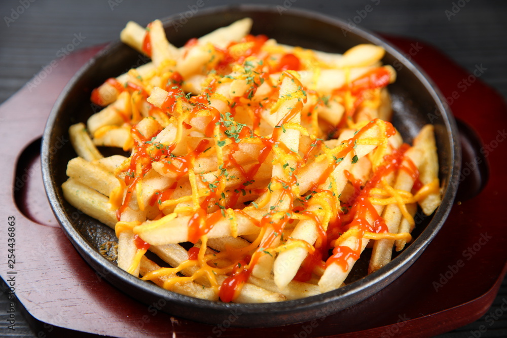 french fries with tomato catsup french fries with tomato catsup