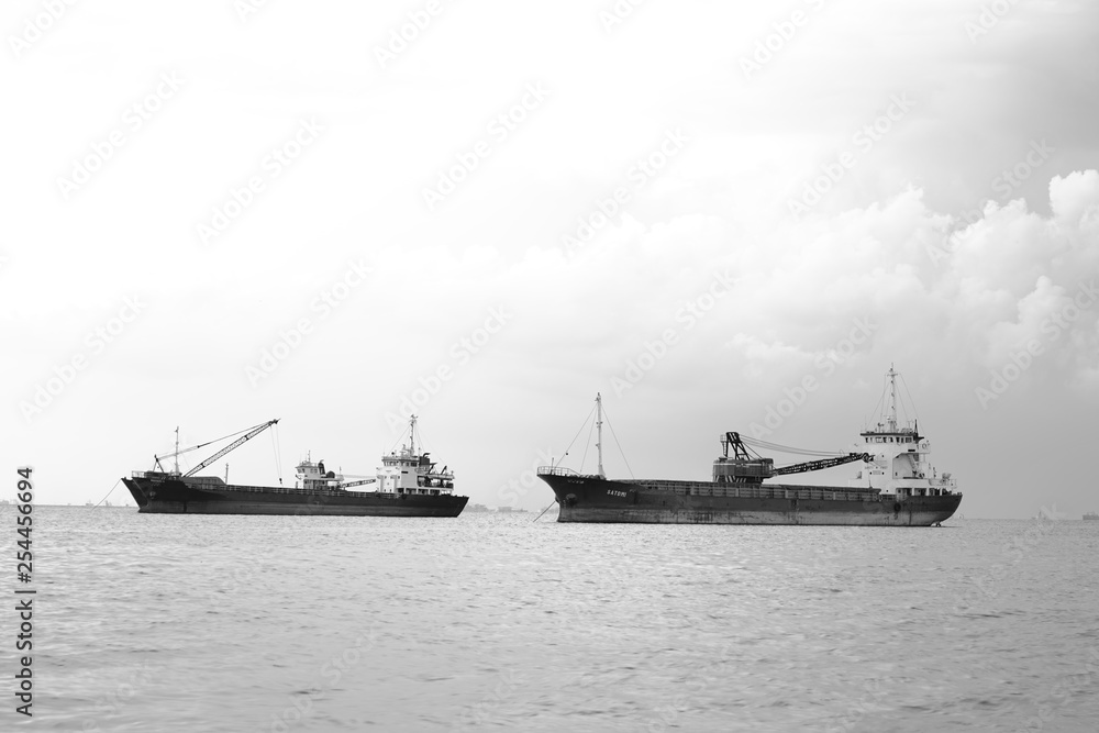 Minimalism Ship Minimalism Ship