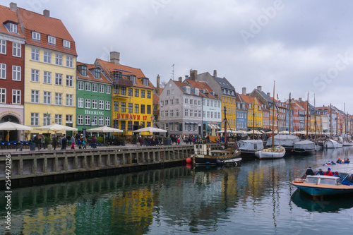 The colorful row of buildings along the waterfront at the Nyhavn district in Copenhagen © iammattdoran