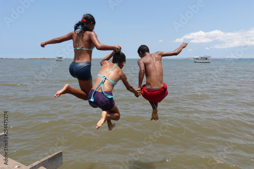 Fotografía JUNTOS AL MAR