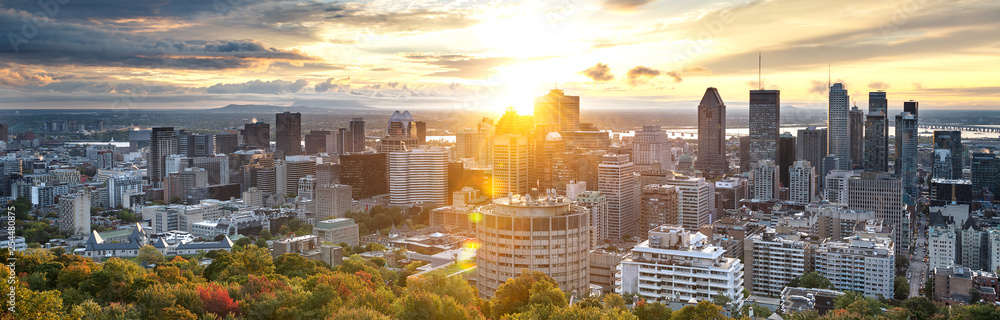Obraz premium Montreal skyline from Mont Royal