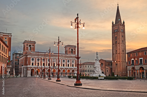 Bild auf Leinwand Forli, Emilia-Romagna, Italy: the main square Aurelio Saffi with the ancient abb