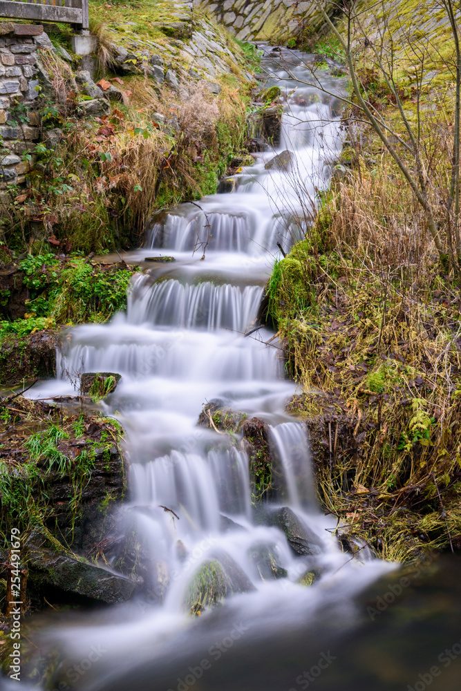 Obraz premium Small Waterfall