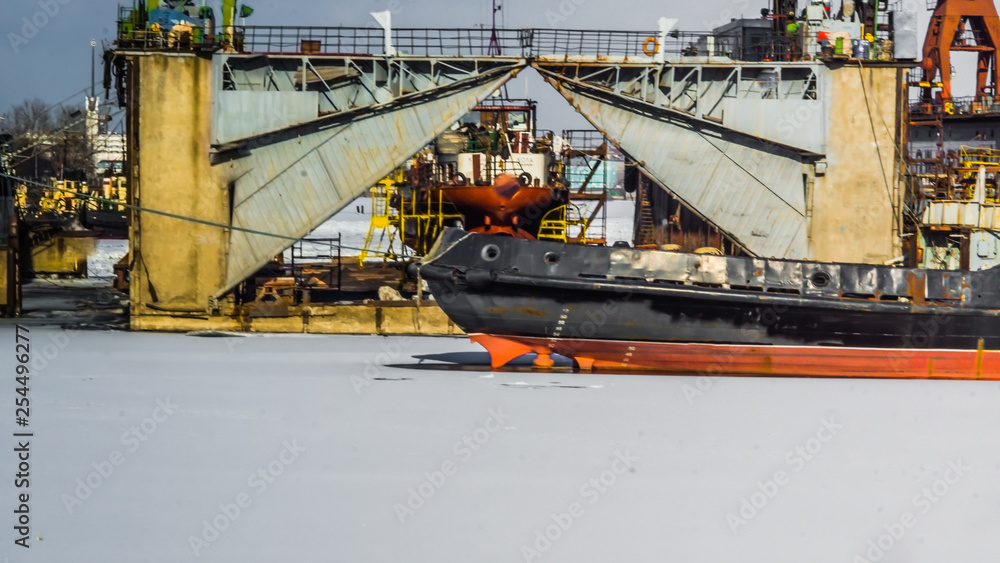 Fototapeta premium Cargo ship at the port