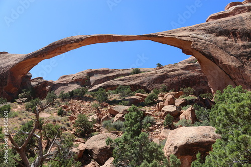 Landscape arch