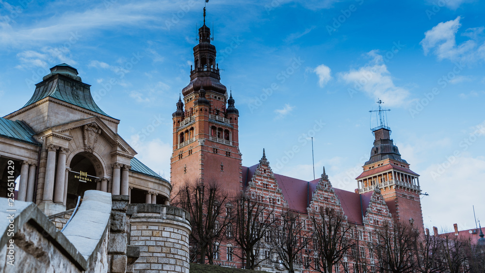 Obraz premium Szczecin Poland Polska Polen Akademia Morska Wały Chrobrego Muzeum Narodowe National Museum naval Academy taras hakena