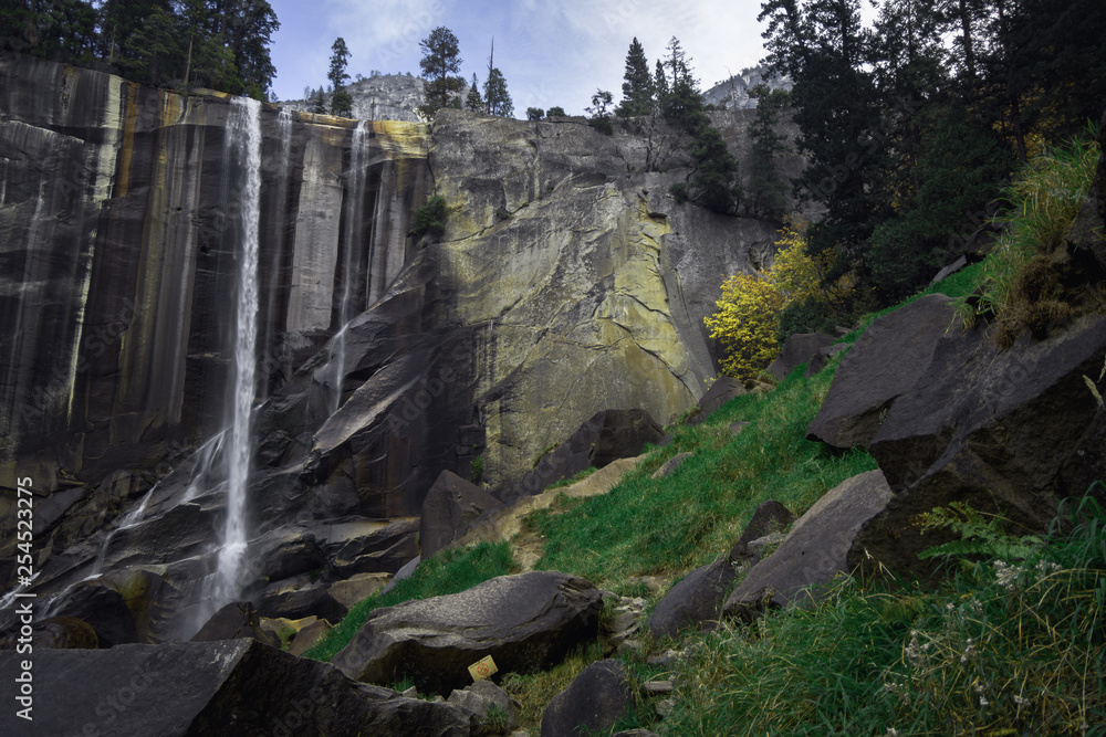 Vernal falls along the Mist Trail in Yosemite National Park in autumn