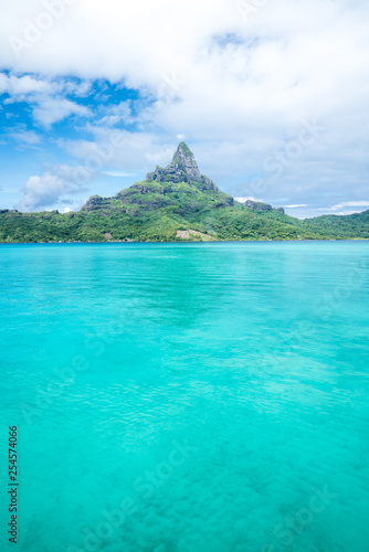 Bora Bora, French Polynesia (Tahiti) © rouda100
