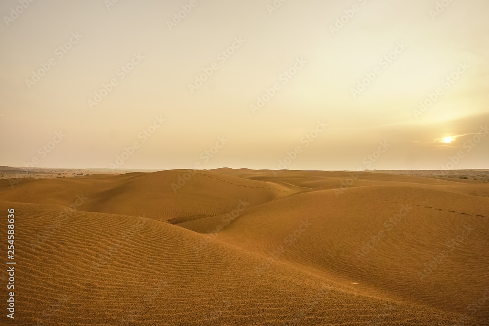 Sunrise over the sand dunes of the desert in Rajasthan, India