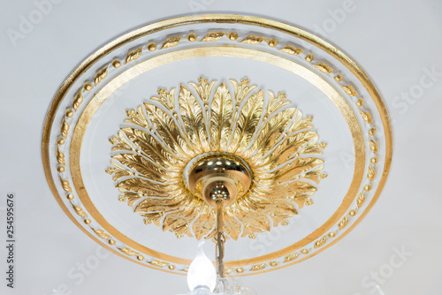 Gold-plated decorative stucco for chandelier
